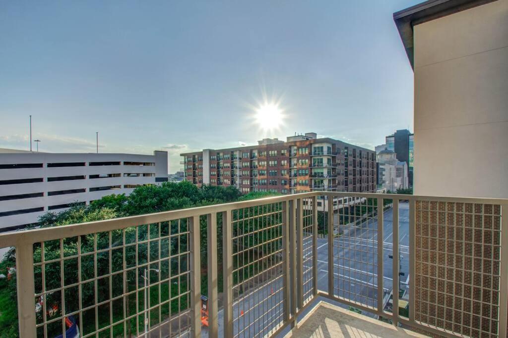 Best 5* Luxury Living Downtown Kingbed Suite Houston Eksteriør bilde