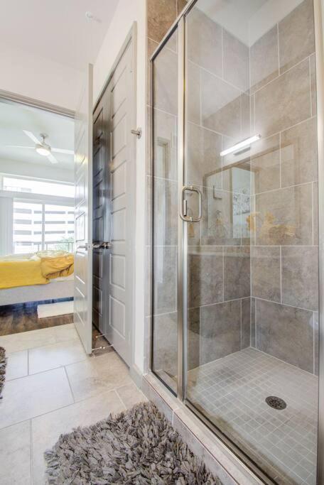 Best 5* Luxury Living Downtown Kingbed Suite Houston Eksteriør bilde